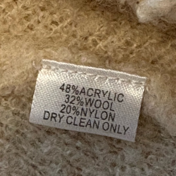 LAST CALL SEA BLEU Drapey Oversize Ivory Wool Blend Fuzzy Sweater Round Bottom L - Picture 4 of 8